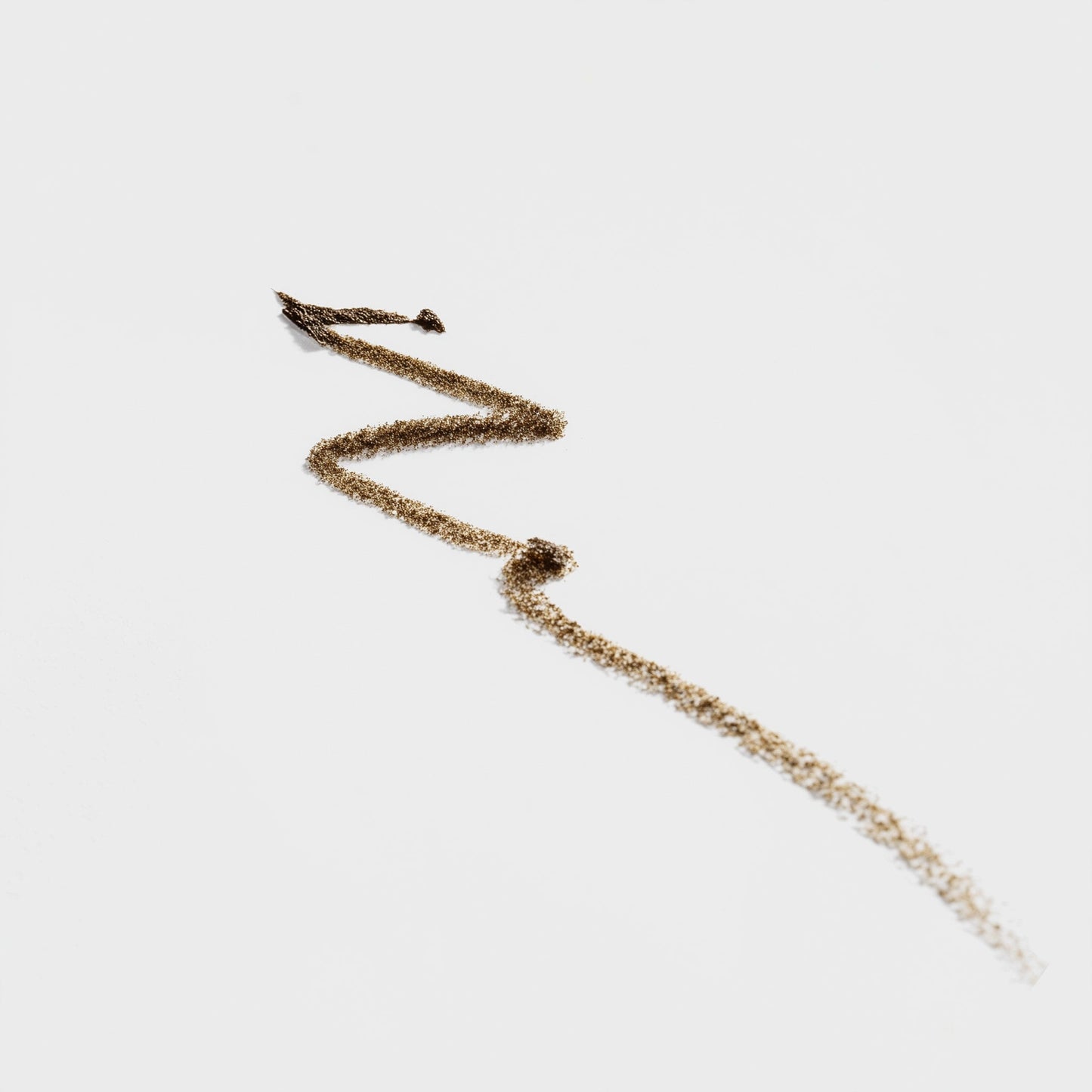 Natural brown swatch on a light beige background (Natural brown)